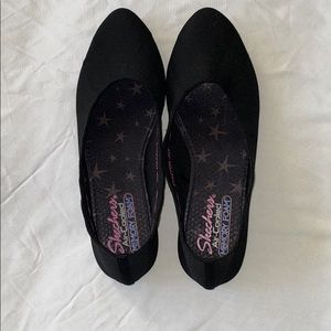 Skechers memory foam flats